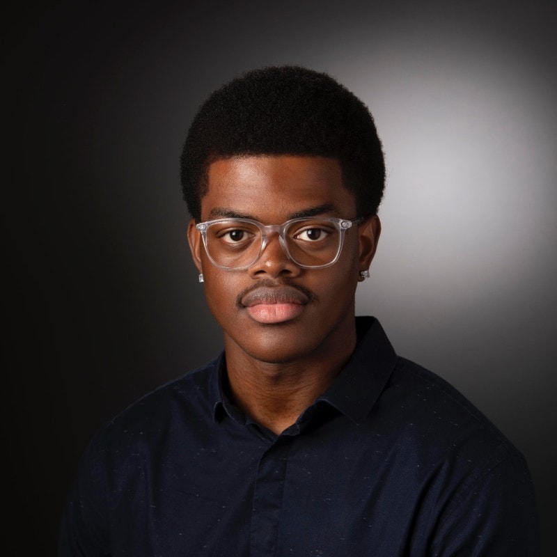 Chiebuka Onyejesi, Helthy co-founder